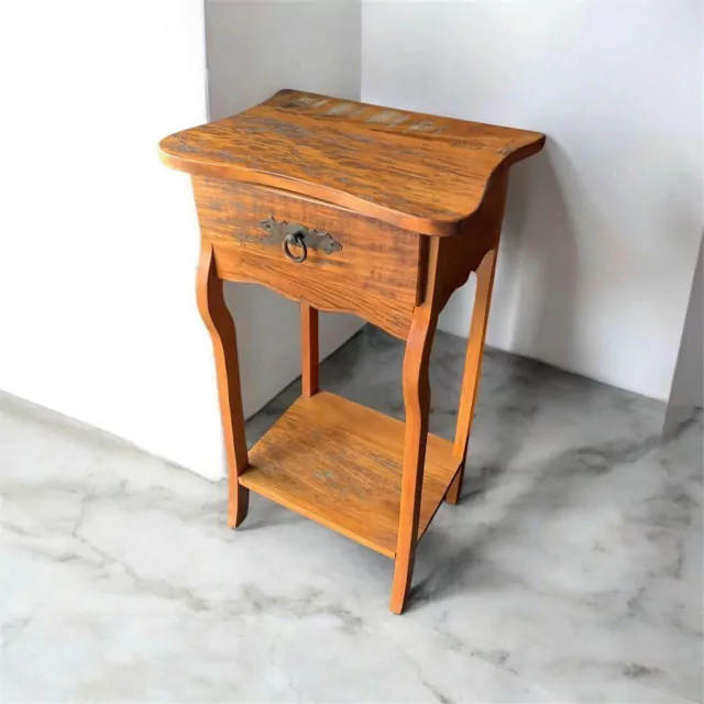 Mesa de cabeceira Luiz XV com uma gaveta e uma prateleira modelo rústico sem tinta