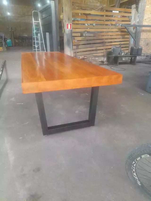 Mesa de Taboa em Peroba Rosa - Image 4